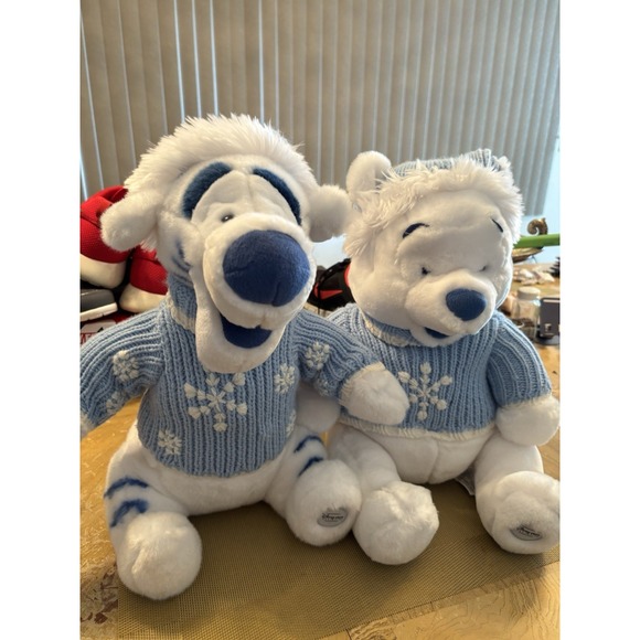 Disney Store Winnie the Pooh Winter & Tigger 15" Plush Snowflake Sweater - Picture 3 of 8